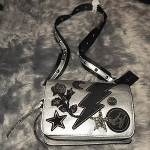 Beautiful crossbody purse 🔥⚡️💕